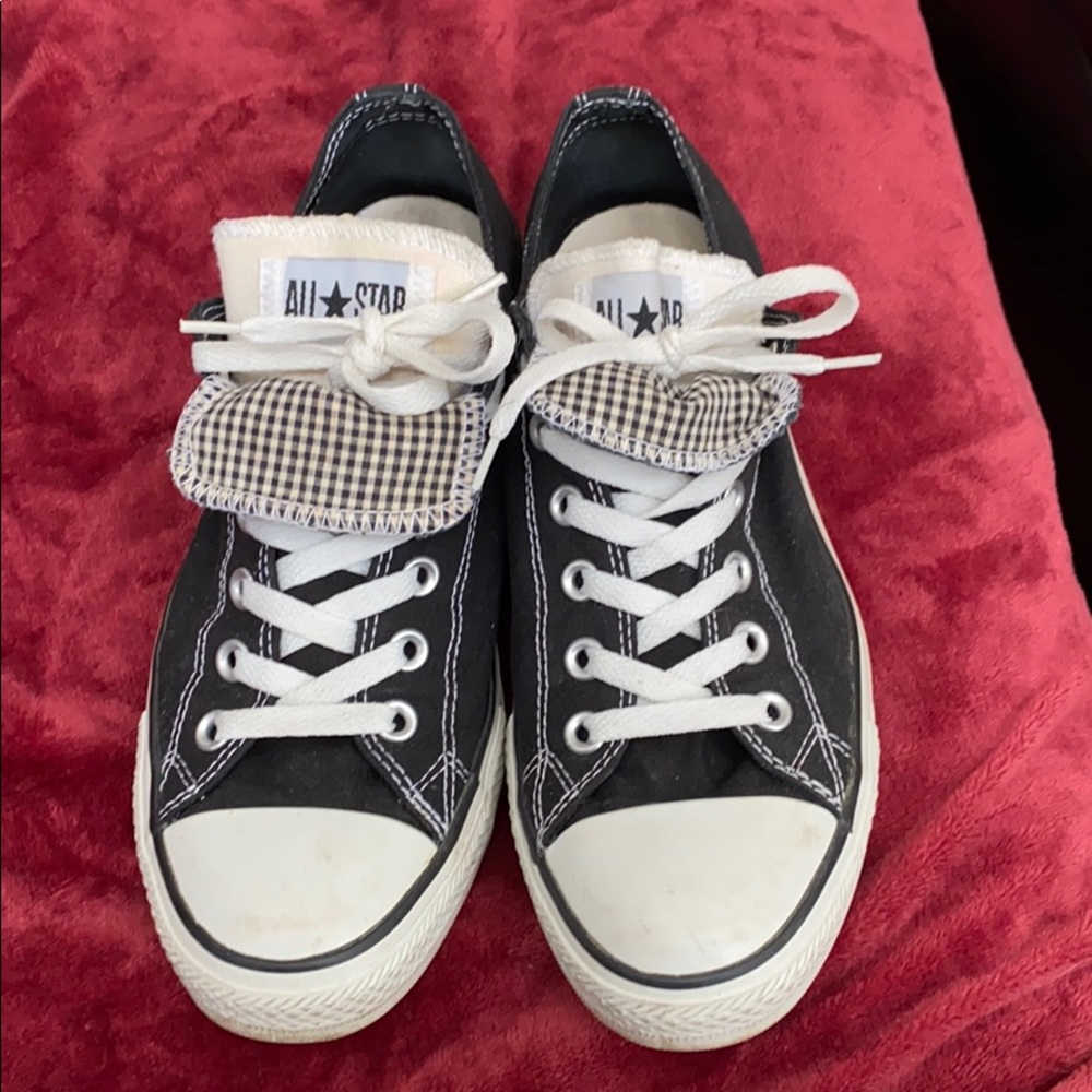 Double Tongue Chucks!